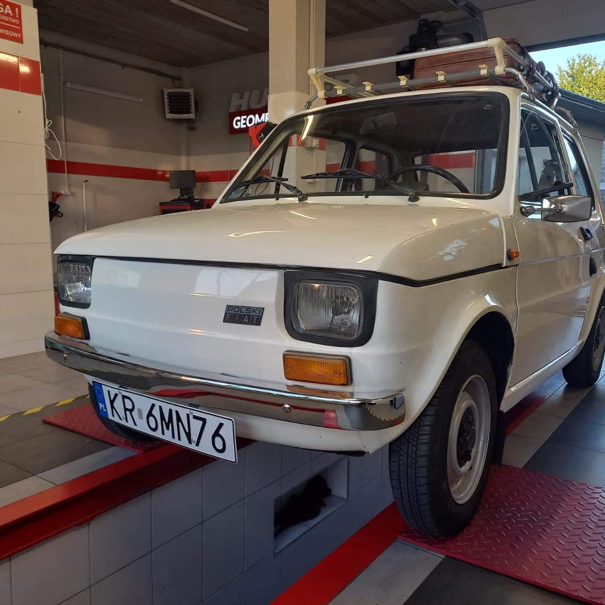 Wnętrze hali serwisowej